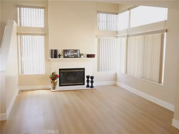 Corona, CA 92881,1121 San Marino CT #101