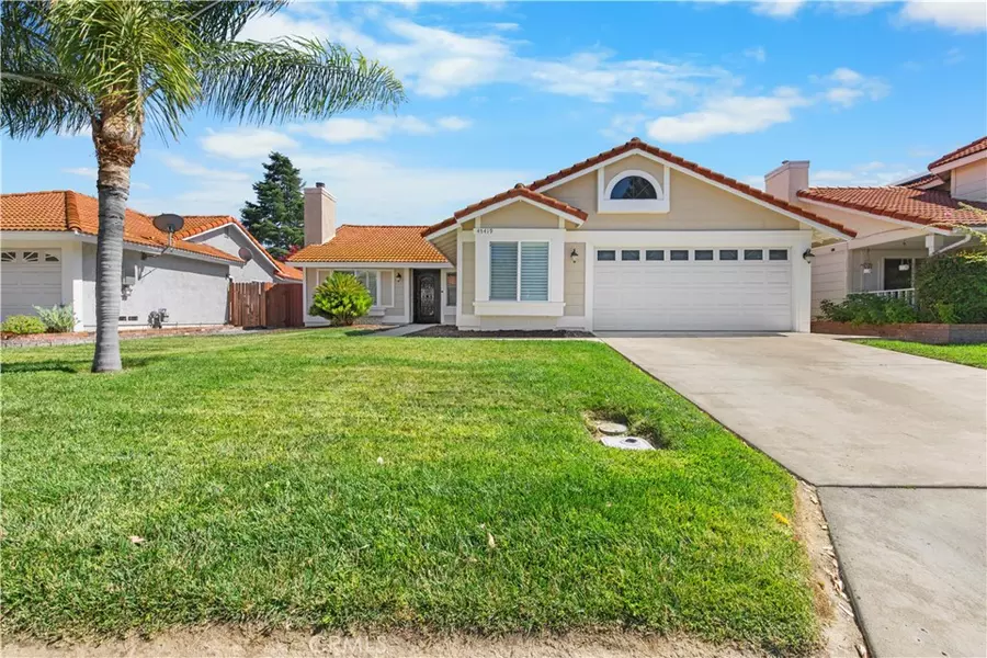 45419 Silverado LN, Temecula, CA 92592