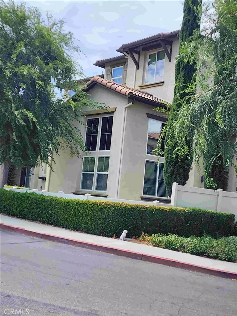 Murrieta, CA 92563,33760 Willow Haven LN #101