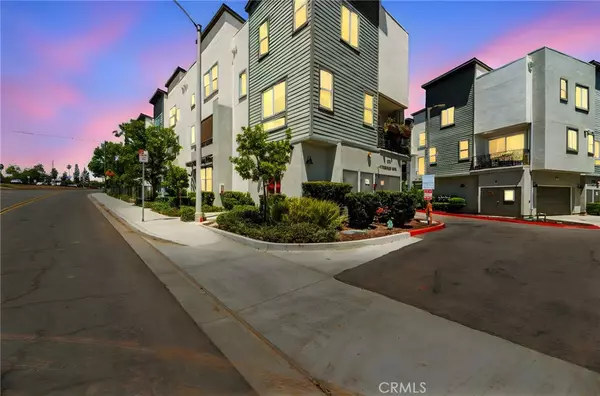 Escondido, CA 92025,2516 S Escondido BLVD #112