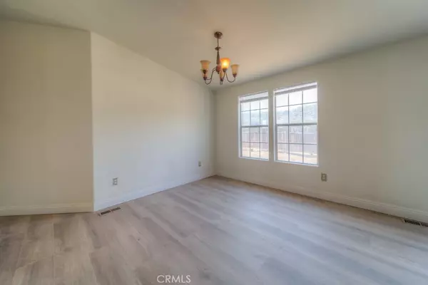 Anza, CA 92539,52830 Mount RD