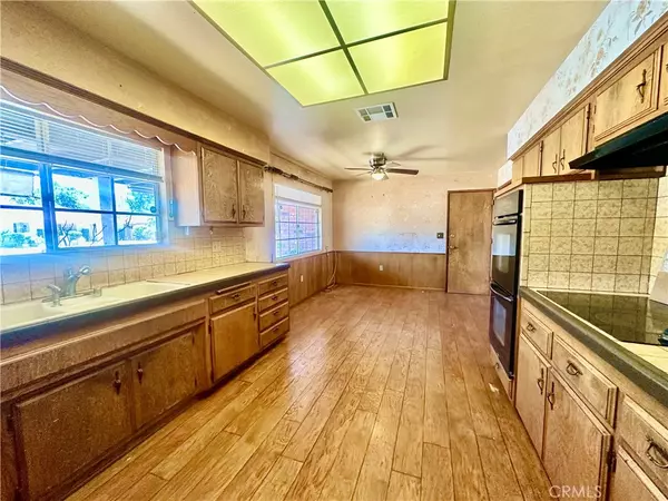 Hemet, CA 92544,41224 Toledo DR