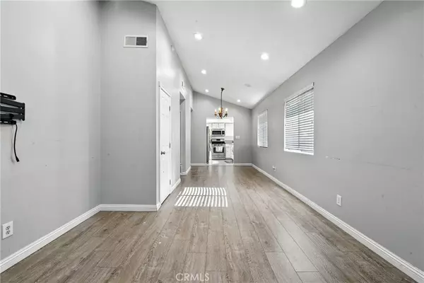La Habra, CA 90631,208 W Olive AVE #B