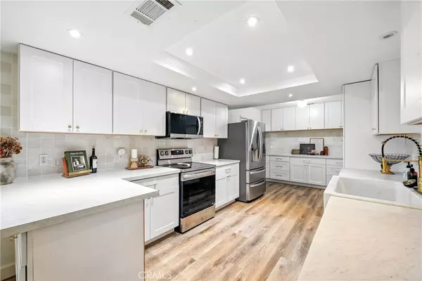 Canyon Lake, CA 92587,30880 Emperor DR