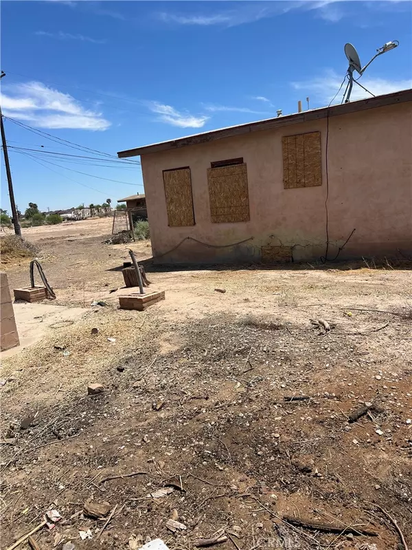 Blythe, CA 92225,10434 E Vernon AVE