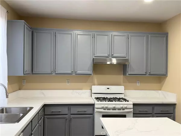 Temecula, CA 92591,42171 Orange Blossom DR