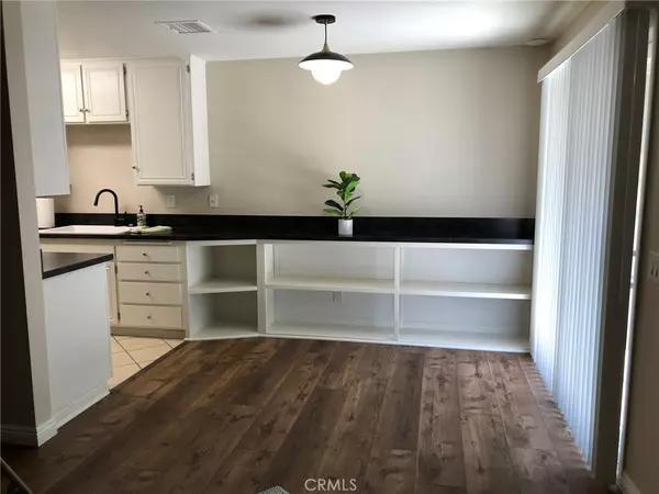 Murrieta, CA 92563,28480 Via Princesa #C