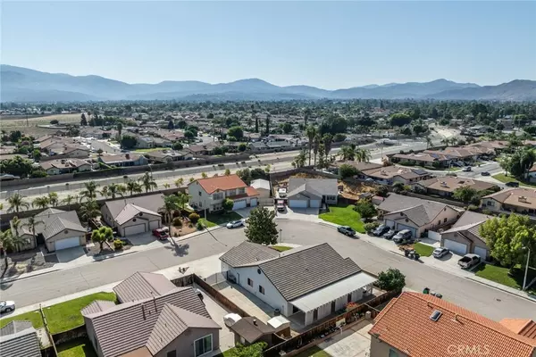 San Jacinto, CA 92583,2354 Versailles ST