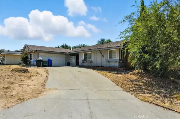 San Bernardino, CA 92404,5681 Dumbarton AVE