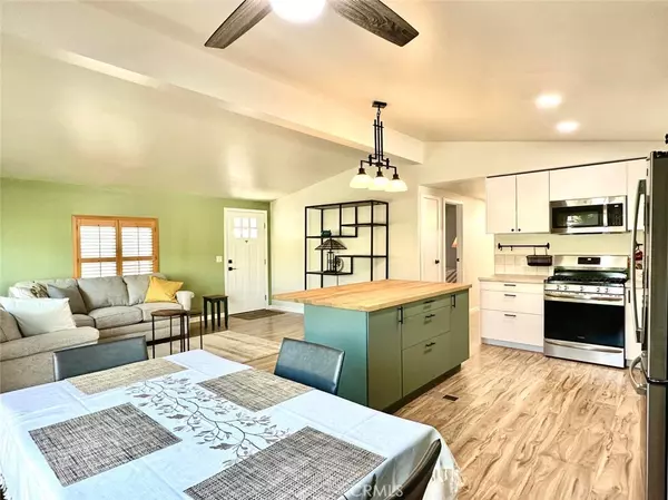 Desert Hot Springs, CA 92241,18070 Langlois #206