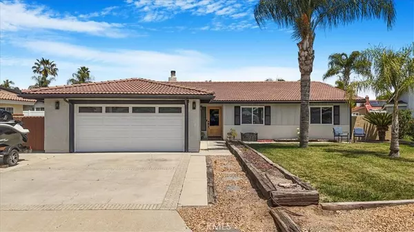 23662 Fair Weather DR, Canyon Lake, CA 92587