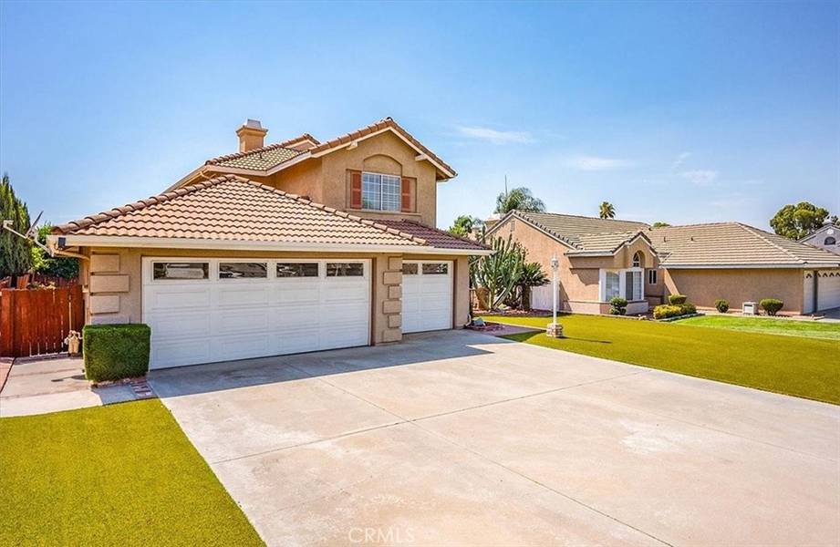 31105 Willowood WAY, Menifee, CA 92584