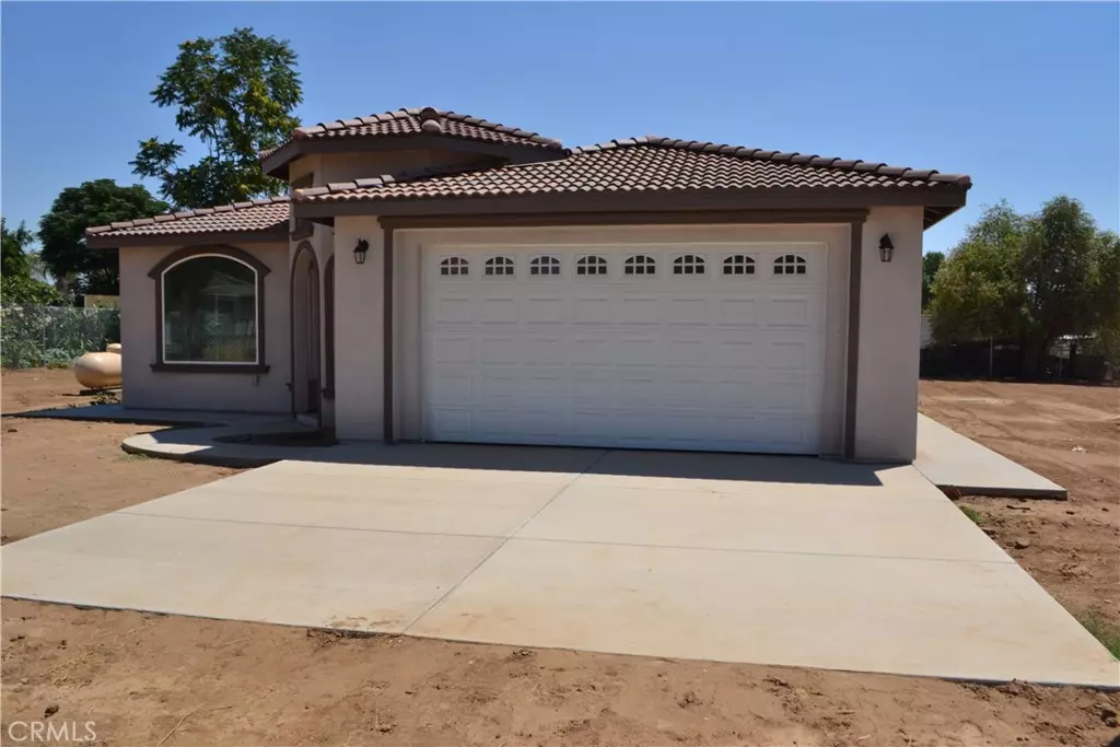 Perris, CA 92570,22267 Mountain AVE