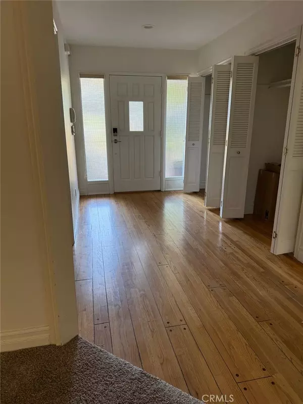 Woodland Hills, CA 91364,5403 Oakdale AVE