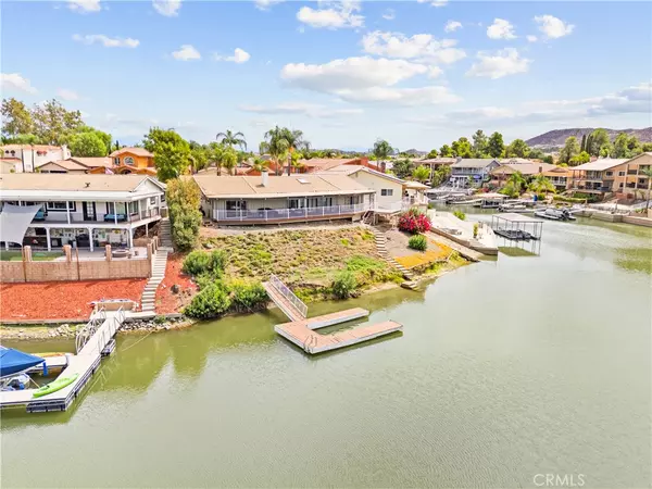 Canyon Lake, CA 92587,30199 Windward DR