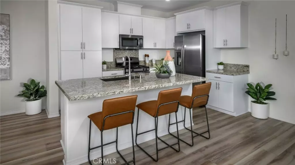 2444 Gunner Ridge WAY, Rialto, CA 92377