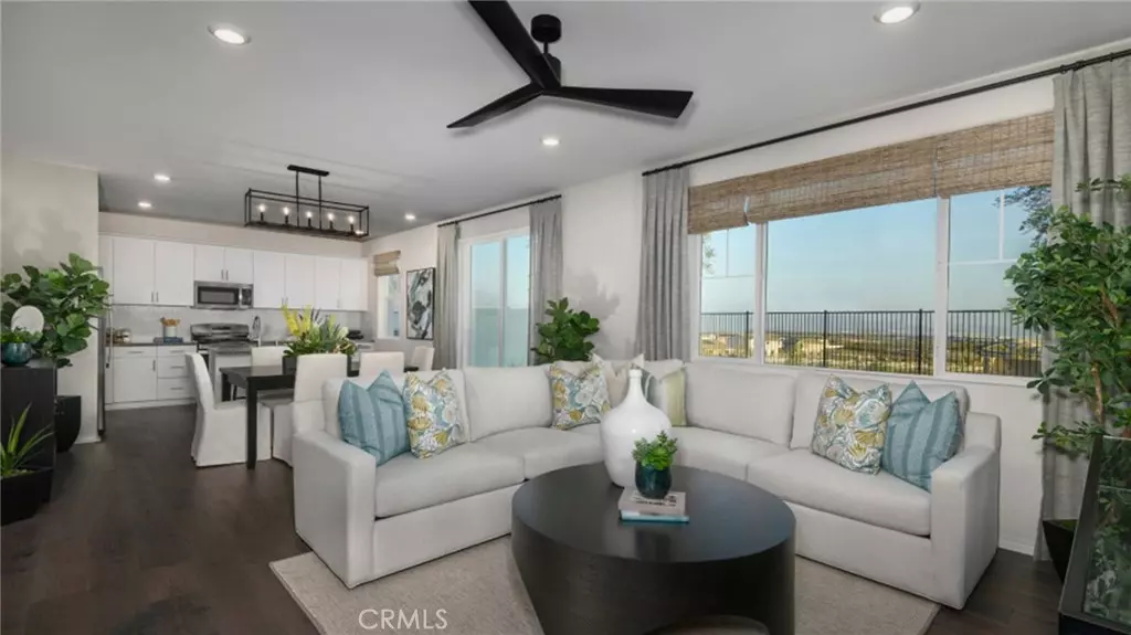 2454 Gunner Ridge WAY, Rialto, CA 92377