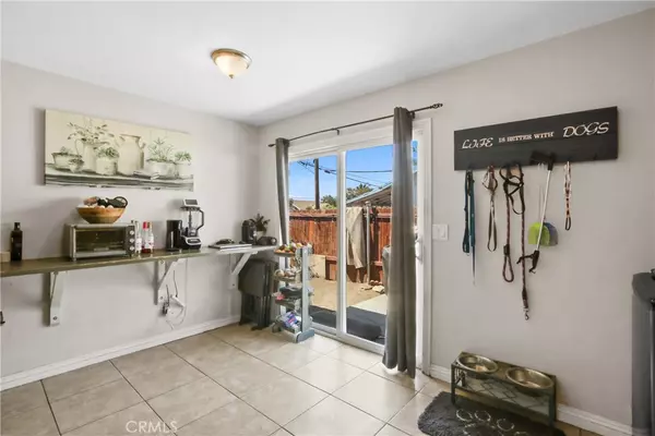 San Jacinto, CA 92583,563 W Main ST