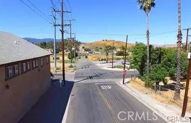 Lake Elsinore, CA 92530,18 Spring St.