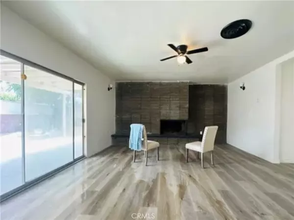 Fontana, CA 92336,17472 Paine ST