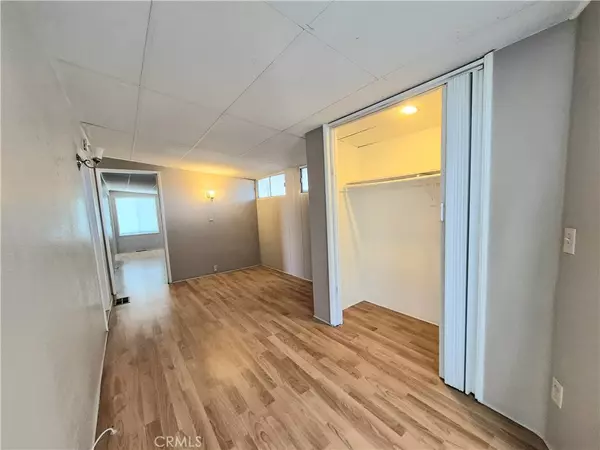 Hemet, CA 92545,1295 S Cawston AVE #66