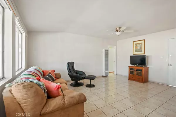 Anaheim, CA 92801,3131 W Polk AVE