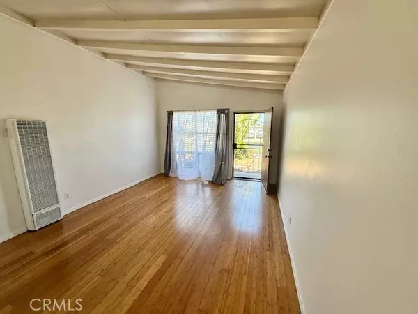 Imperial Beach, CA 91932,1211 9th ST