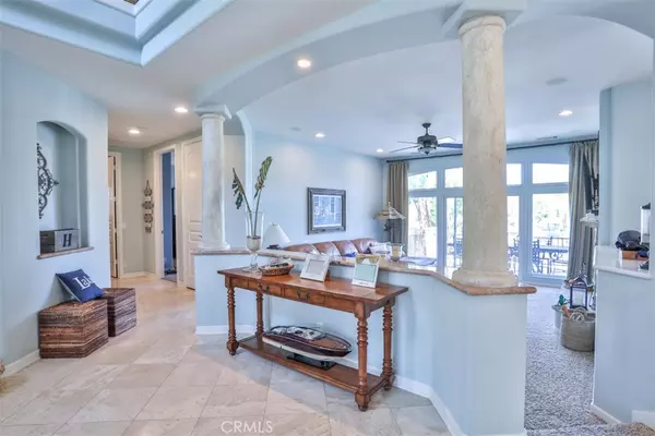 Canyon Lake, CA 92587,22818 Gray Fox DR