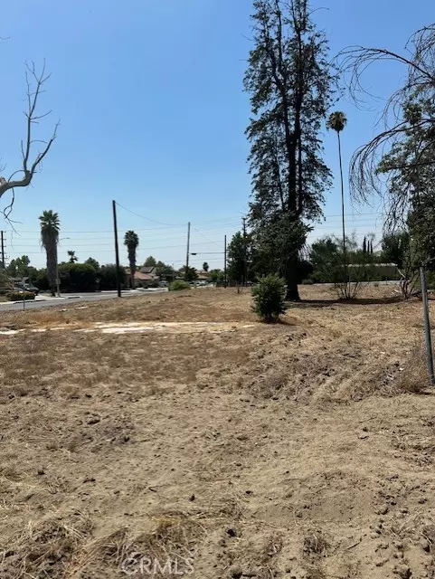 Hemet, CA 92543,920 N Palm AVE