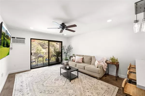 San Diego, CA 92108,6780 Friars RD #366