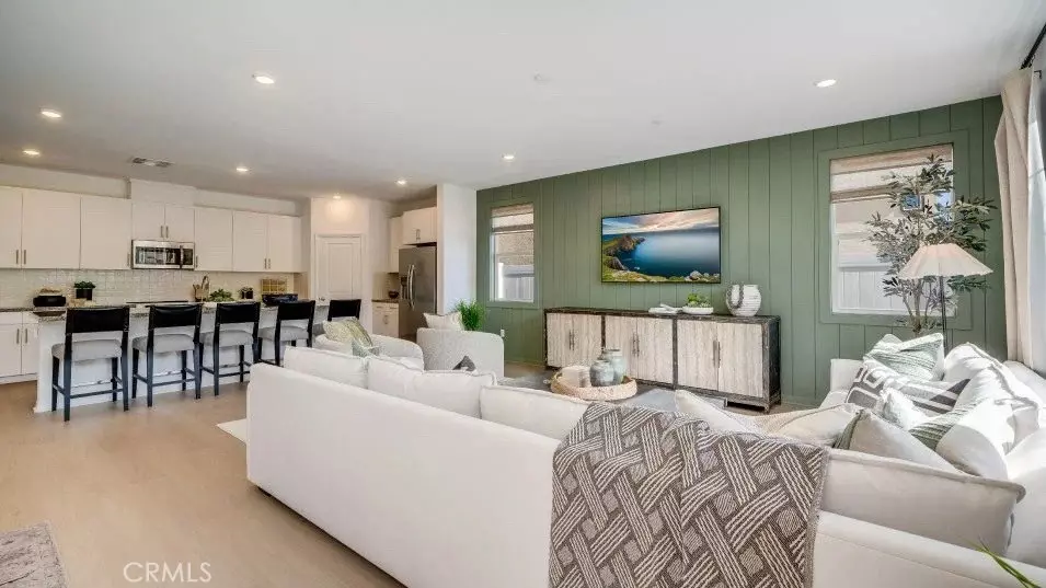 2362 Iris Pedal LN, Perris, CA 92570