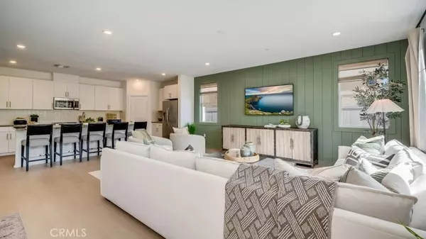 2362 Iris Pedal LN, Perris, CA 92570