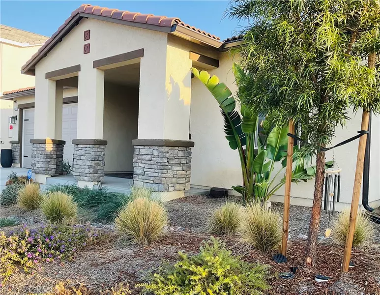 30153 Canyon Ranch DR, Homeland, CA 92548