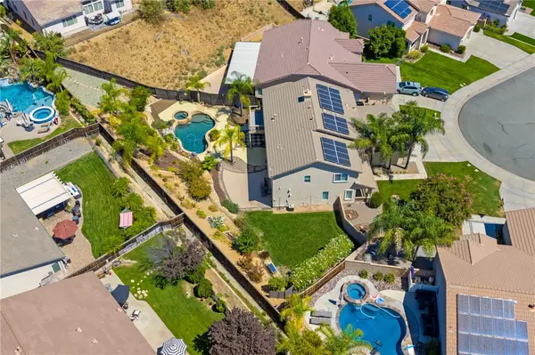 Menifee, CA 92584,25004 Crestpeak CT