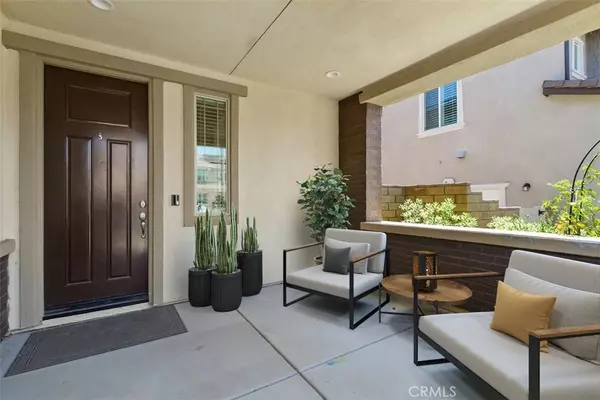 Temecula, CA 92591,32059 Radiant DR