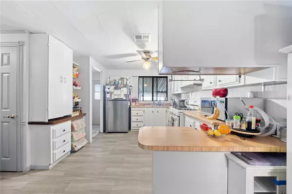 Riverside, CA 92504,15181 Van Buren BLVD #147