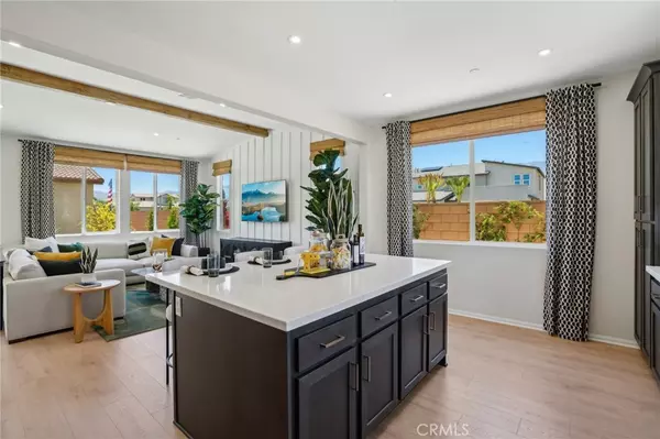 Cathedral City, CA 92234,137 Via Palermo