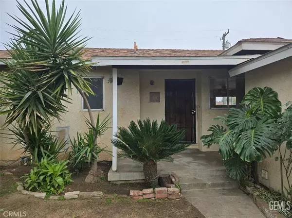 Bakersfield, CA 93306,2217 Fairfax RD