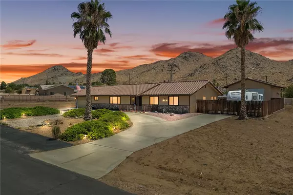 16161 Saint Timothy RD, Apple Valley, CA 92307