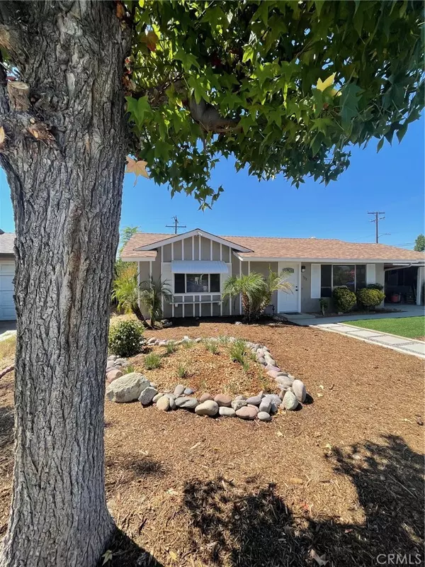 Hemet, CA 92543,1115 S Thompson ST