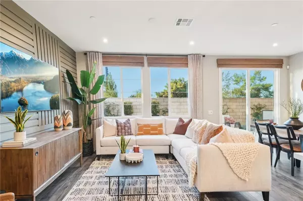 Fontana, CA 92336,16076 Esparza LN