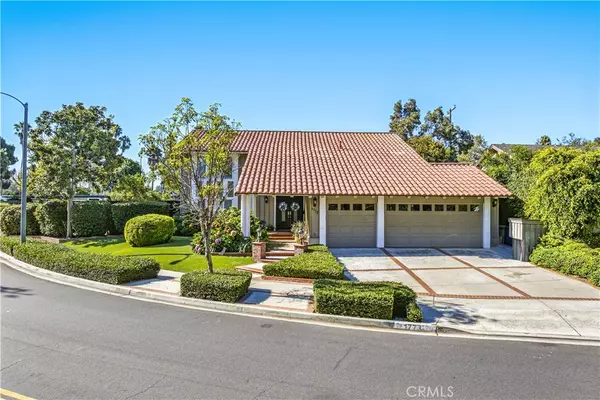 1773 Tanager DR, Costa Mesa, CA 92626