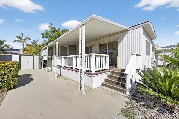 San Jacinto, CA 92583,655 E Main ST #32