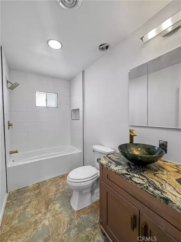 Blythe, CA 92225,160 N Date Rd