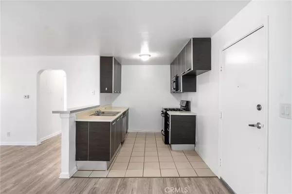 Canoga Park, CA 91303,7254 Vassar Ave #308