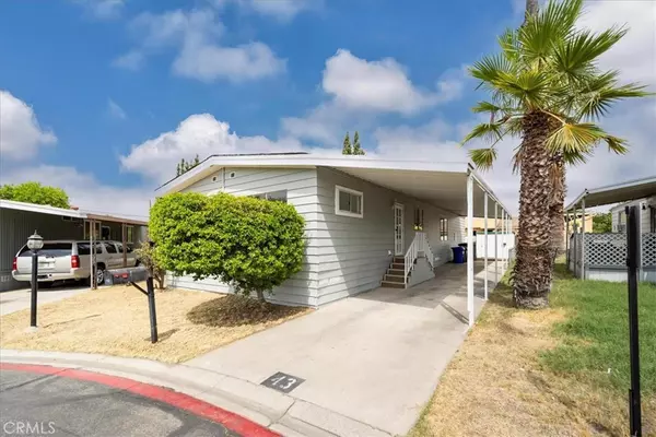 Fontana, CA 92335,17400 Valley BLVD #43