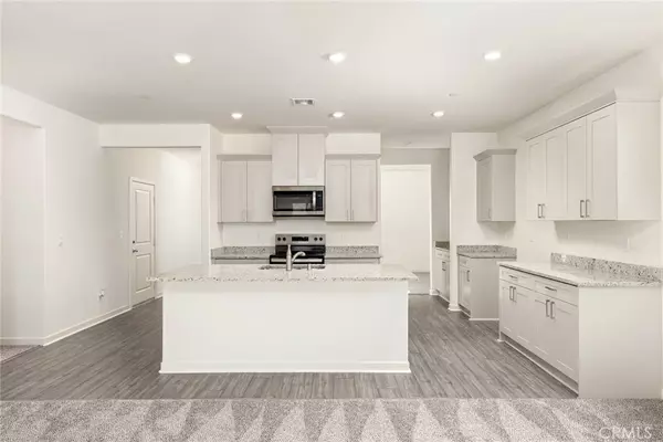 Indio, CA 92201,42477 Aruba CT