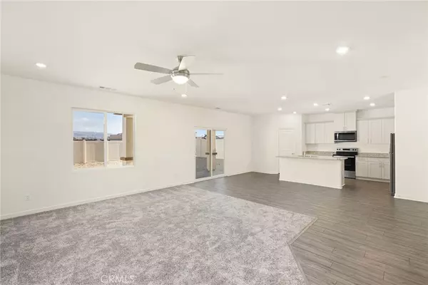 Indio, CA 92201,42476 Aruba CT