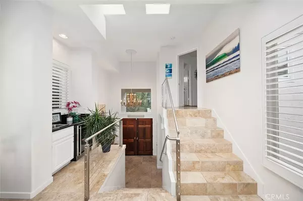 Solana Beach, CA 92075,876 Cofair CT