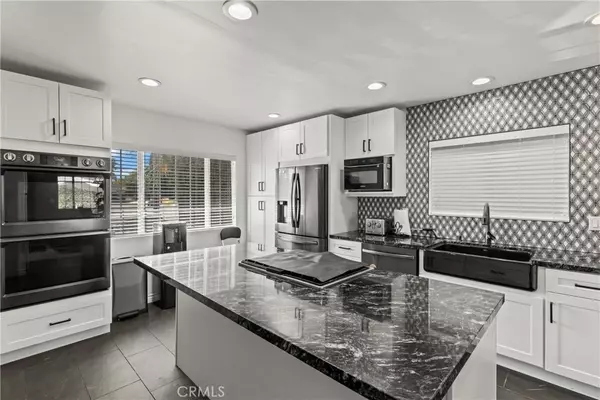 Winnetka, CA 91306,20323 Haynes ST